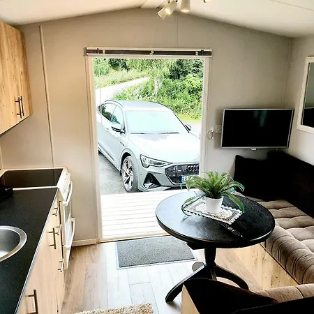 Microhouse Leknes In Lofoten Exterior photo
